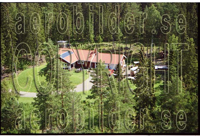 FFF 98-8904, #34. FFF 98-8904_0034 (Uppges vid kontakt med Svenska Aero-Bilder AB)